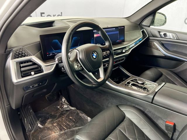 Used 2024 BMW X5 xDrive40i AWD/4WD image 4