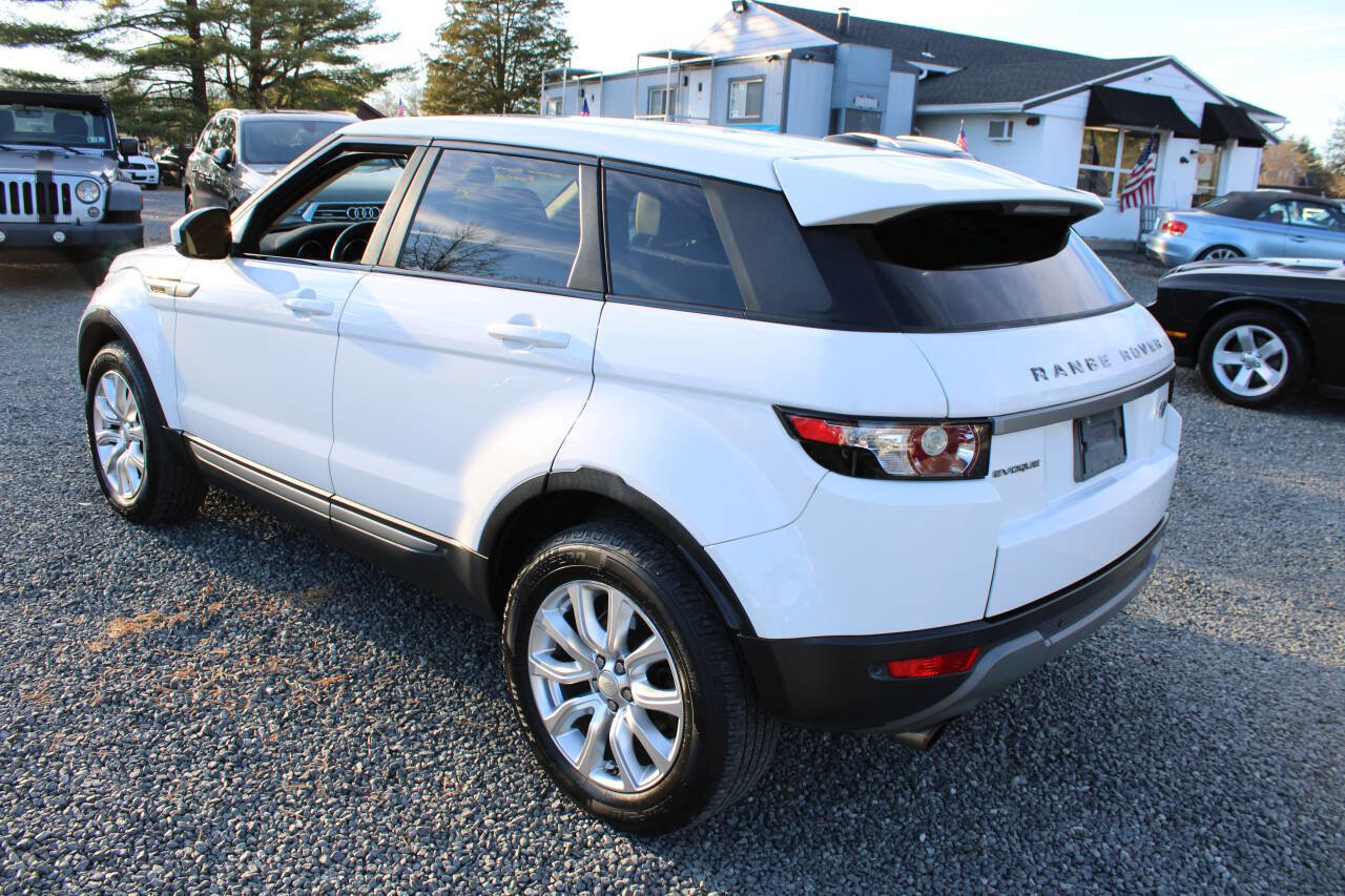 Used 2014 Land Rover Range Rover Evoque Pure image 9