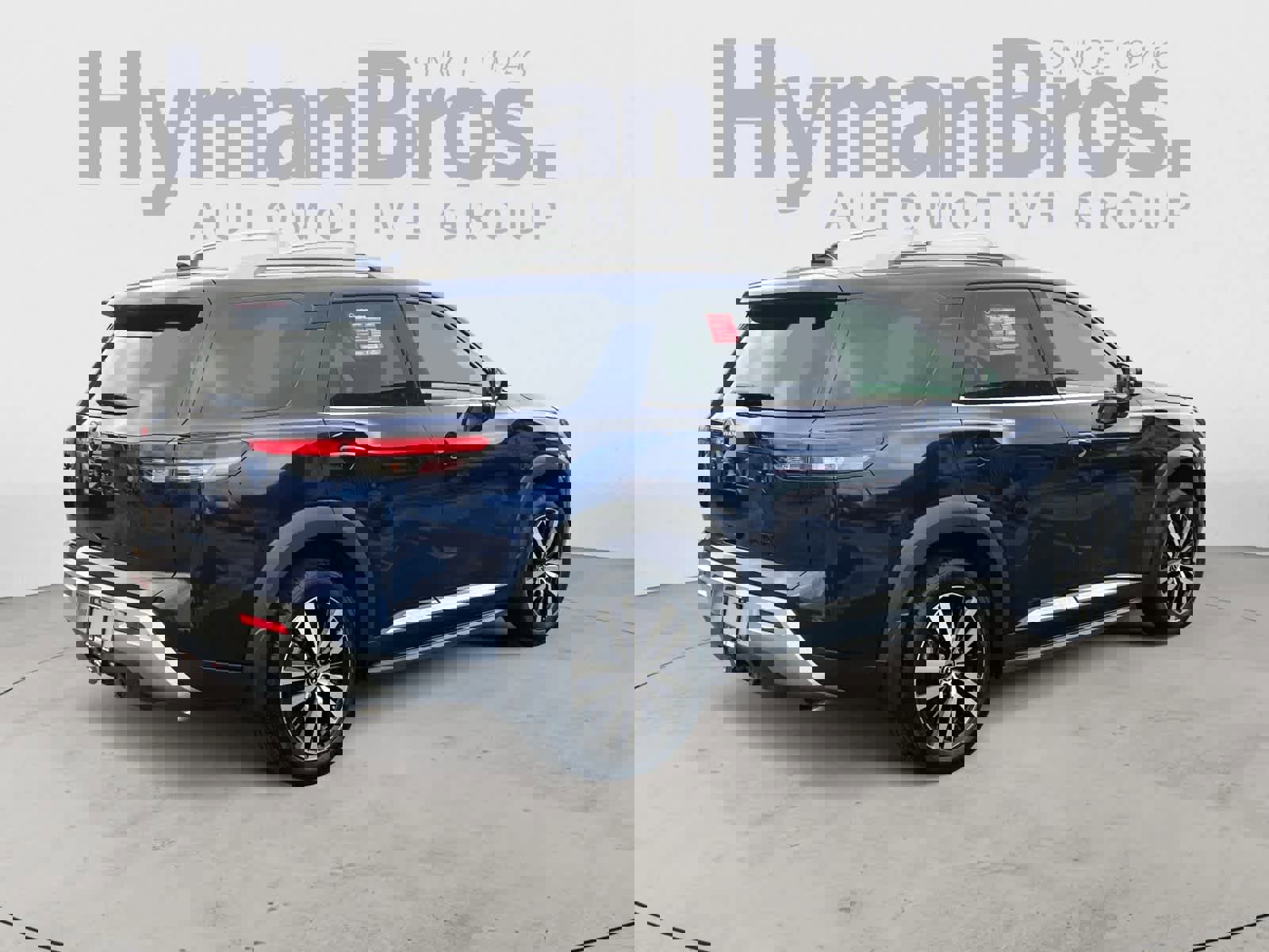 Certified 2023 Nissan Pathfinder Platinum w/ Lighting Package (N93) image 3