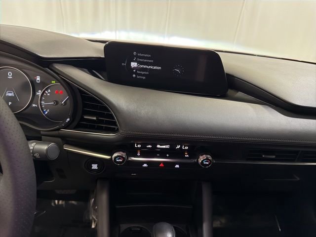 Used 2019 MAZDA MAZDA3 Hatchback image 15