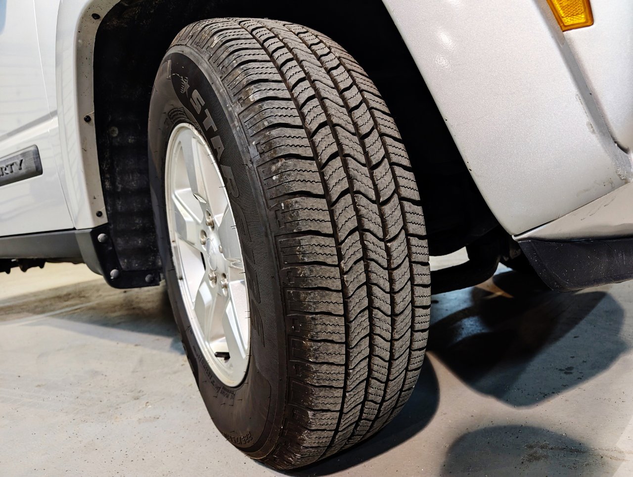 Used 2010 Jeep Liberty Sport w/ Popular Equipment Group image 46