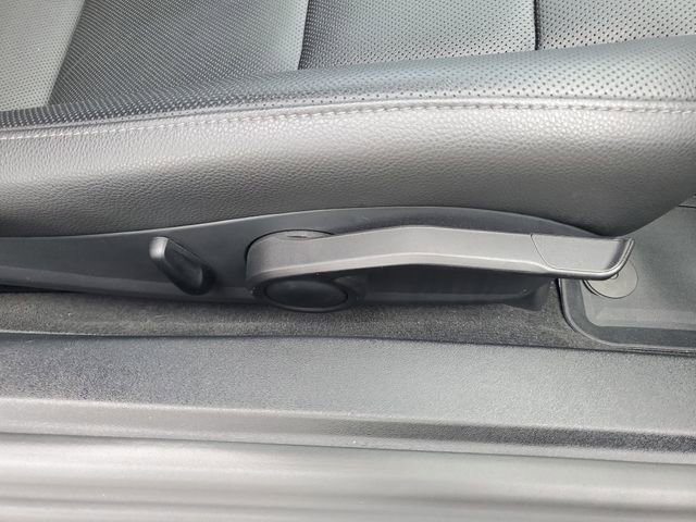 Used 2019 Porsche 718 Boxster image 9