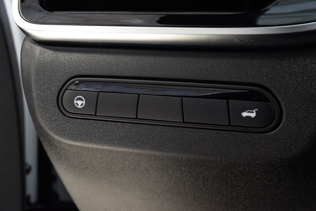 New 2026 INFINITI QX60 Sport w/ Dark Cargo Package image 18