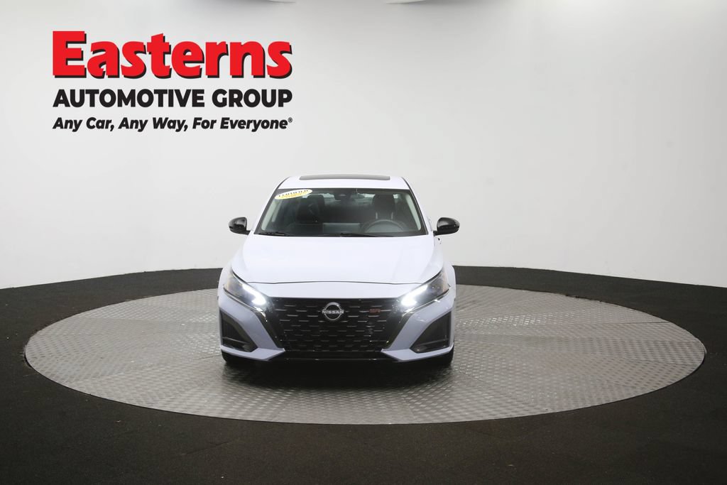 Used 2025 Nissan Altima 2.5 SR w/ SR Premium Package FWD image 54