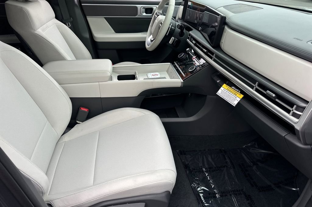 New 2026 Hyundai Santa Fe SE image 14