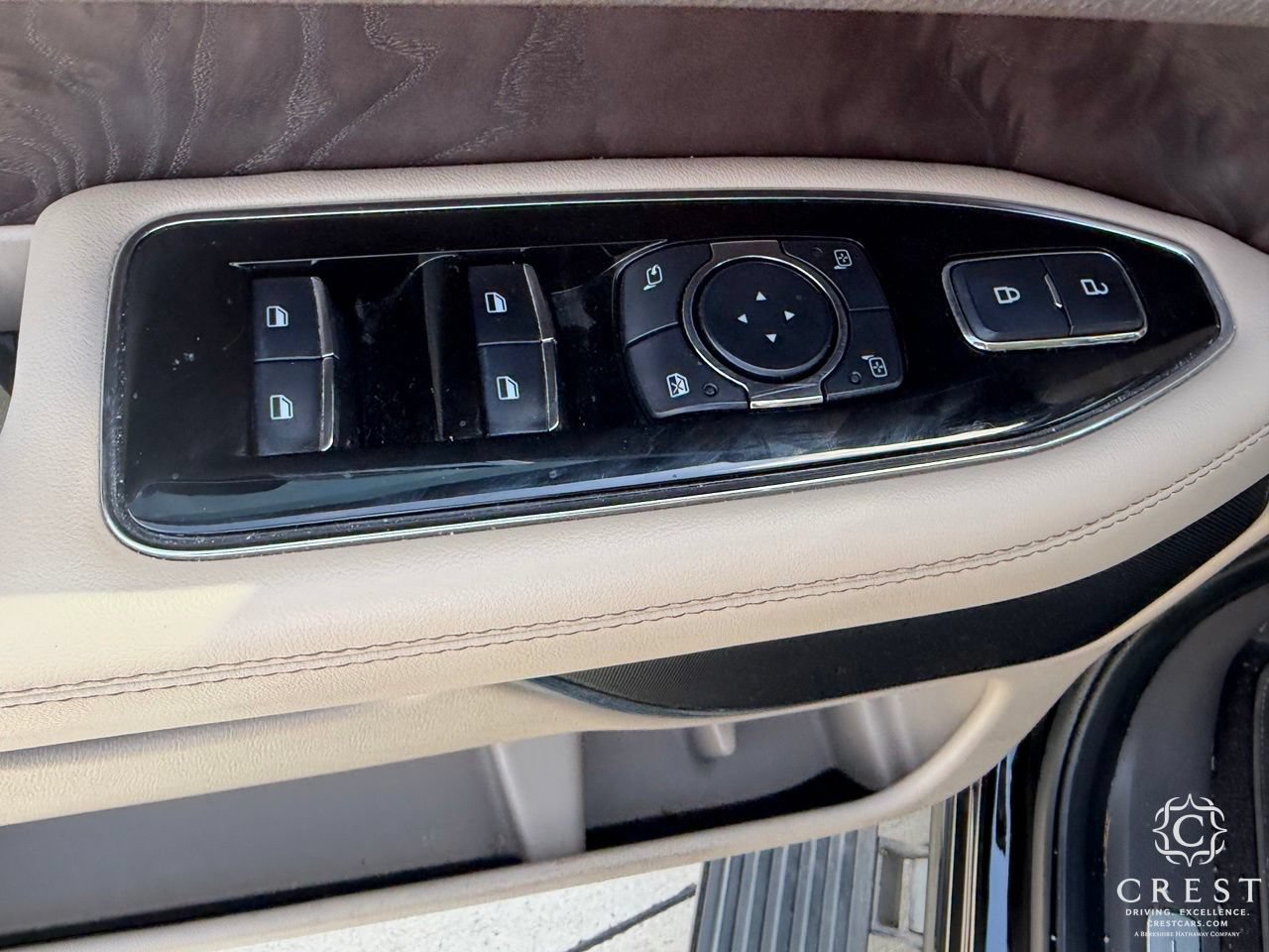 Used 2022 Lincoln Navigator 2WD image 10