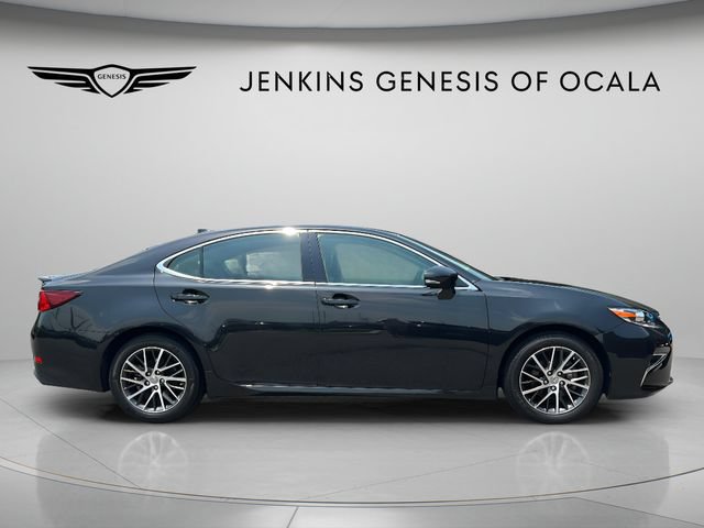 Used 2018 Lexus ES 350 w/ Luxury Package w/Wood Trim FWD image 2