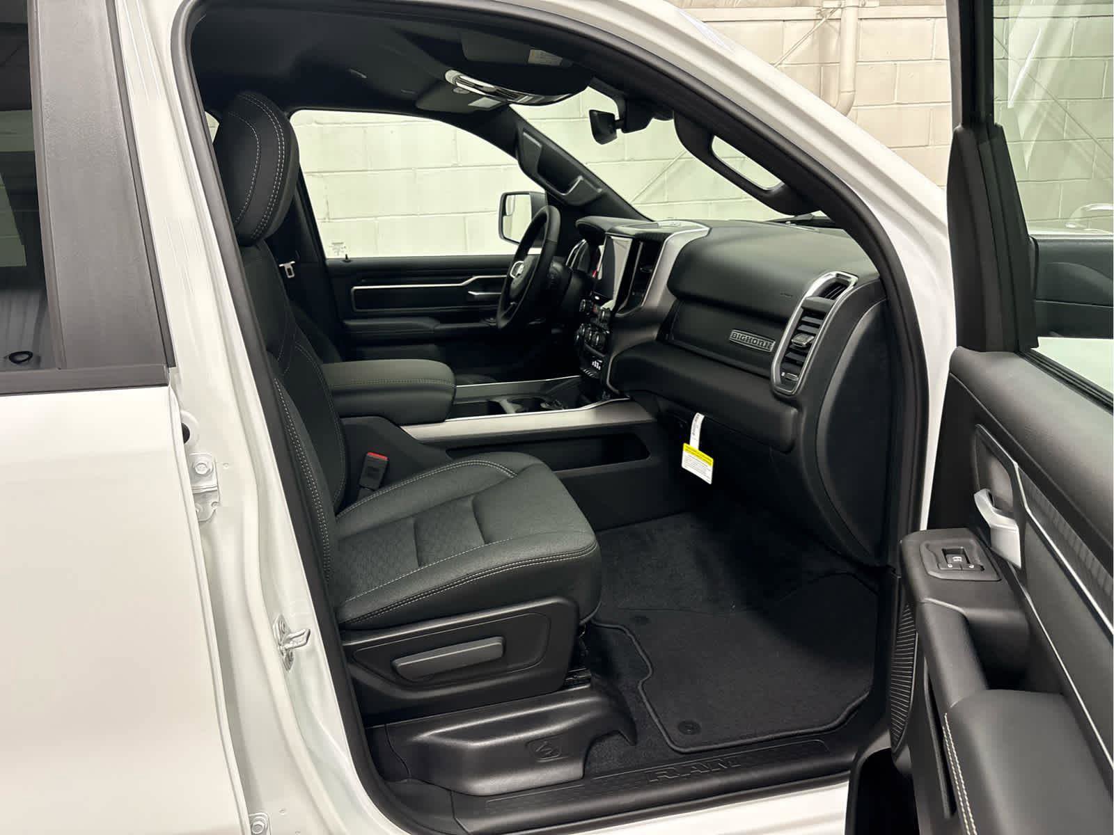New 2026 RAM 1500 Big Horn image 40