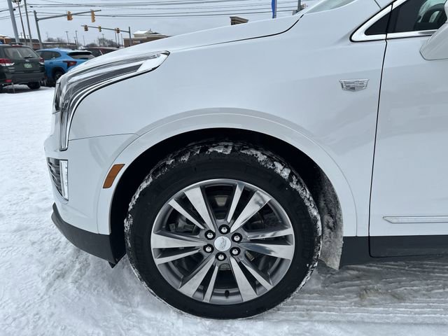 Used 2025 Cadillac XT5 Premium Luxury image 36