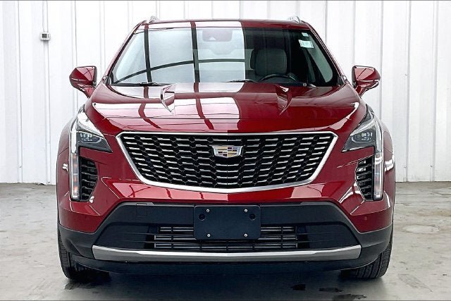 Used 2020 Cadillac XT4 Premium Luxury w/ Cold Weather Package AWD/4WD image 3