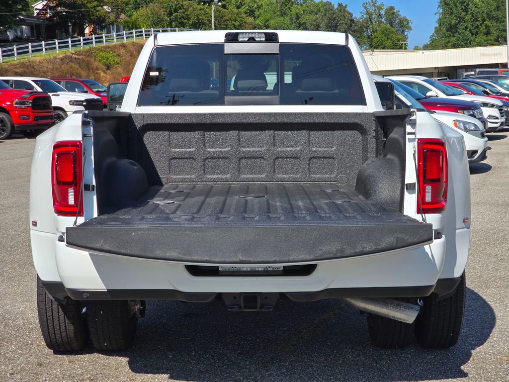 New 2026 RAM 3500 Laramie w/ Max Tow Package image 11