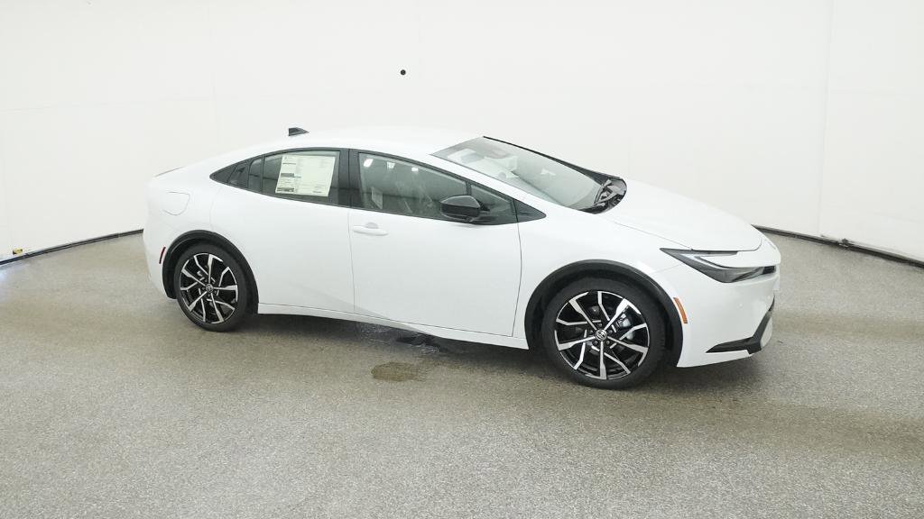 New 2026 Toyota Prius Plug-In Hybrid image 12