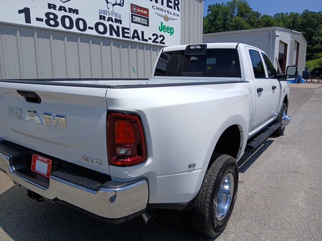 New 2026 RAM 3500 Tradesman AWD/4WD image 3