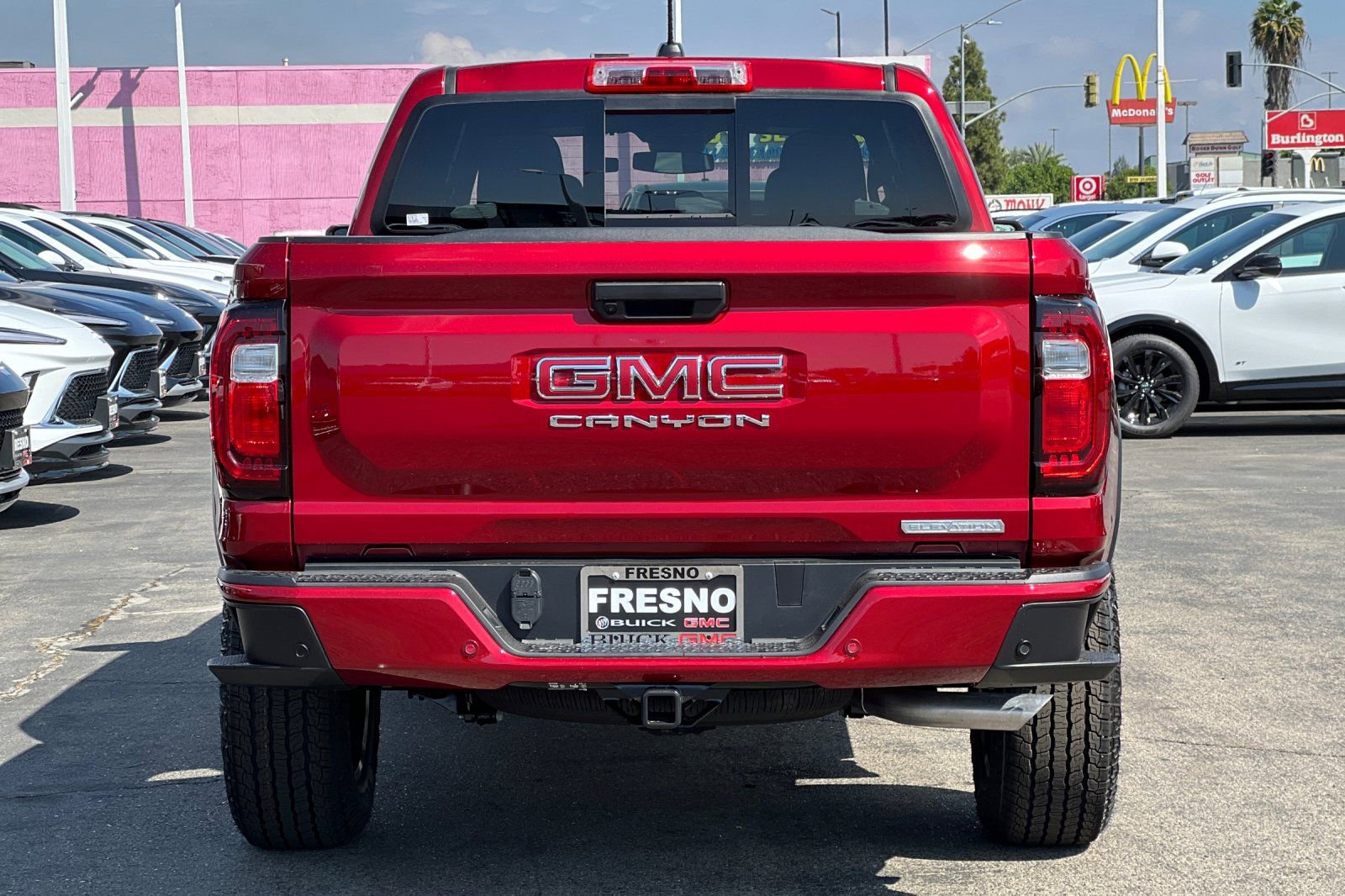 New 2026 GMC Canyon Elevation image 6