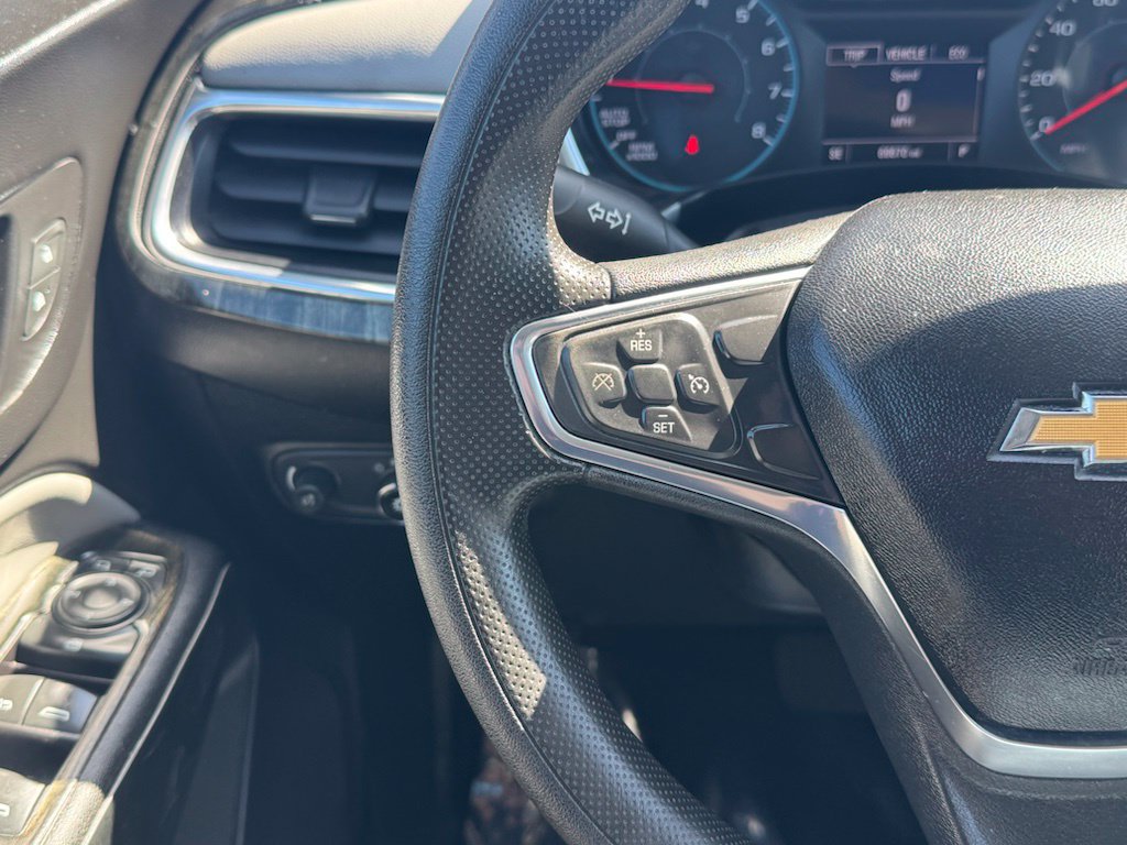 Used 2019 Chevrolet Equinox LS w/ LPO, Blackout Package FWD image 16