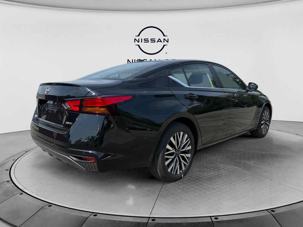 New 2026 Nissan Altima 2.5 SV AWD/4WD image 5
