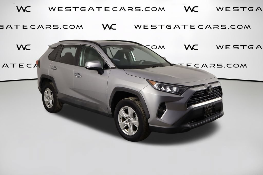 Used 2021 Toyota RAV4 XLE w/ Convenience Package FWD image 45