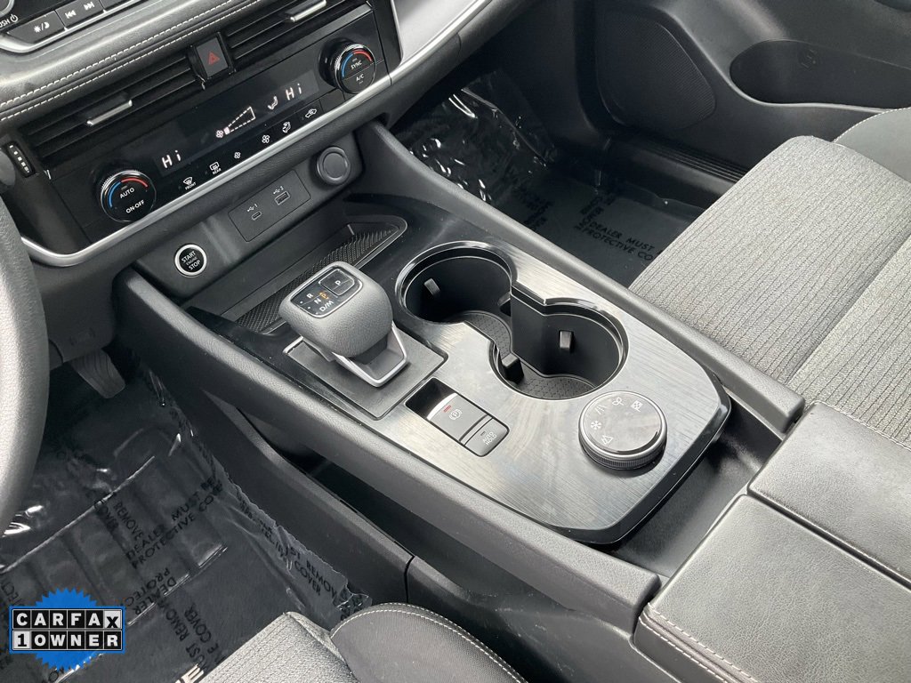 Used 2021 Nissan Rogue SV image 42