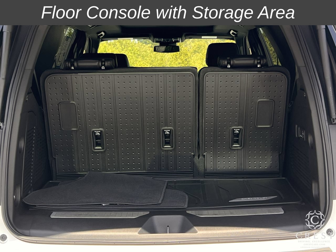 Used 2025 Chevrolet Tahoe RST w/ Comfort Package AWD/4WD image 32