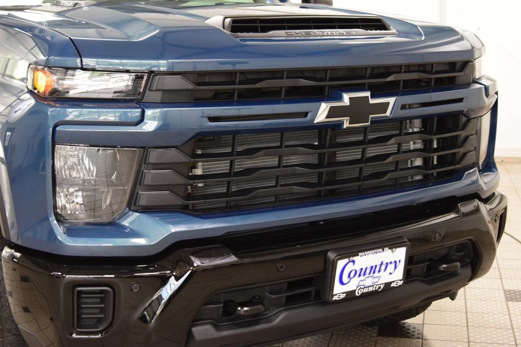 New 2026 Chevrolet Silverado 2500 Custom w/ Custom Value Package AWD/4WD image 13