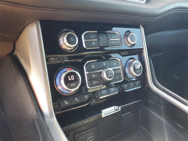 Used 2021 GMC Yukon Denali w/ LPO, Illumination Package image 22