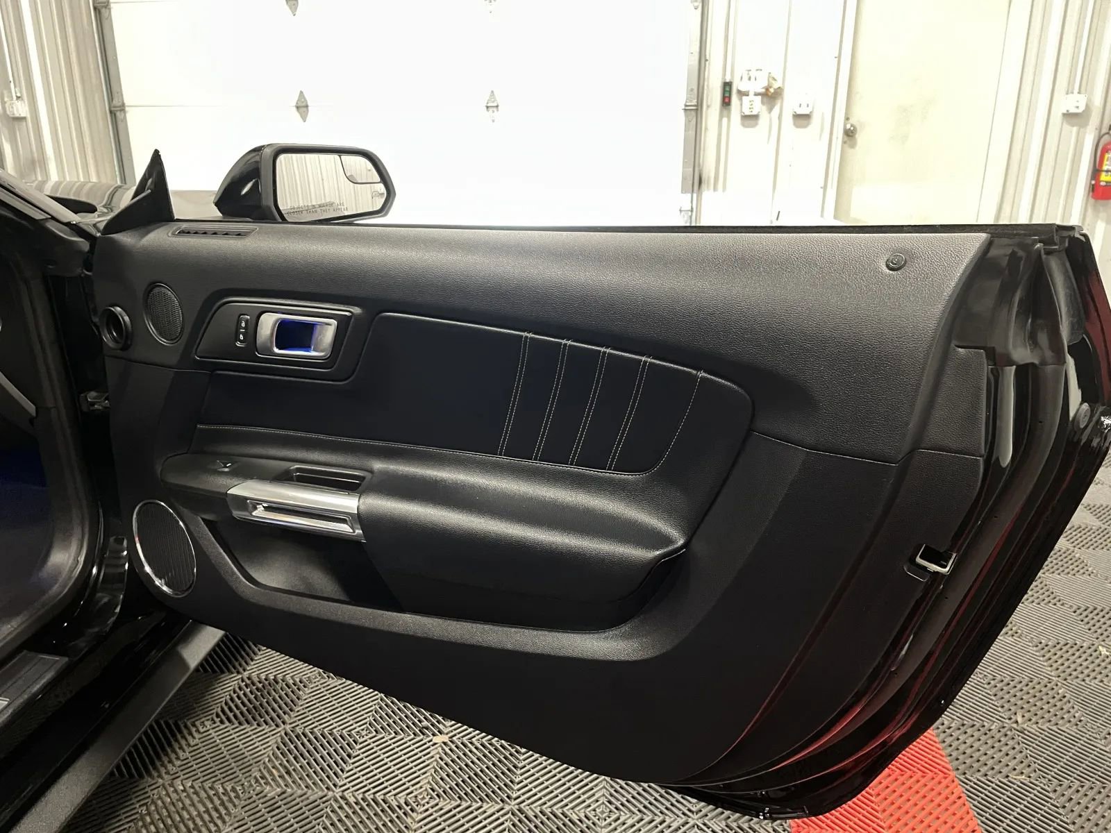 Used 2019 Ford Mustang Premium image 40