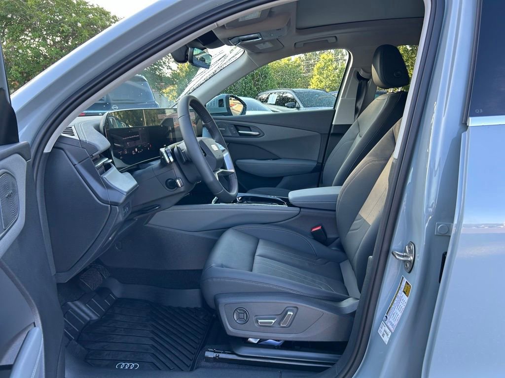 New 2026 Audi Q3 quattro 2.0T AWD/4WD image 15
