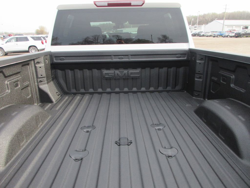 New 2026 GMC Sierra 2500 SLE AWD/4WD image 7