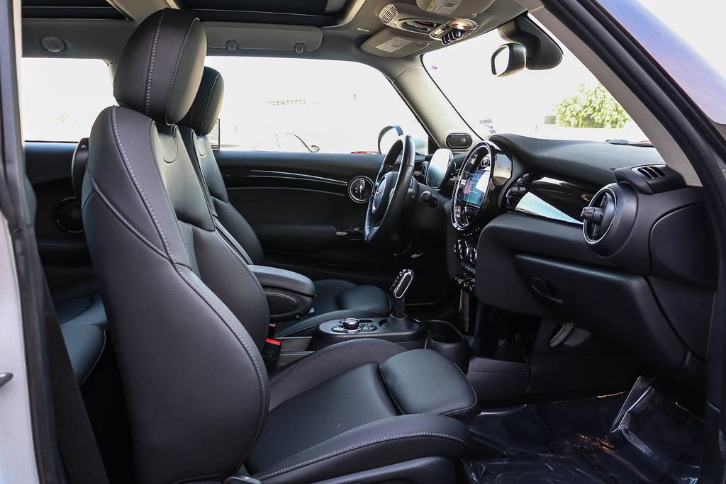 Used 2024 MINI Cooper SE image 22