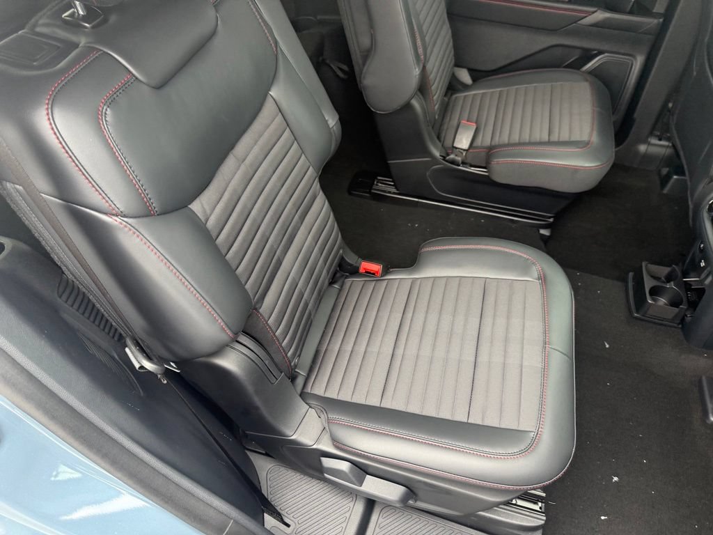 New 2026 Ford Explorer ST-Line w/ ST-Line Street Pack AWD/4WD image 58