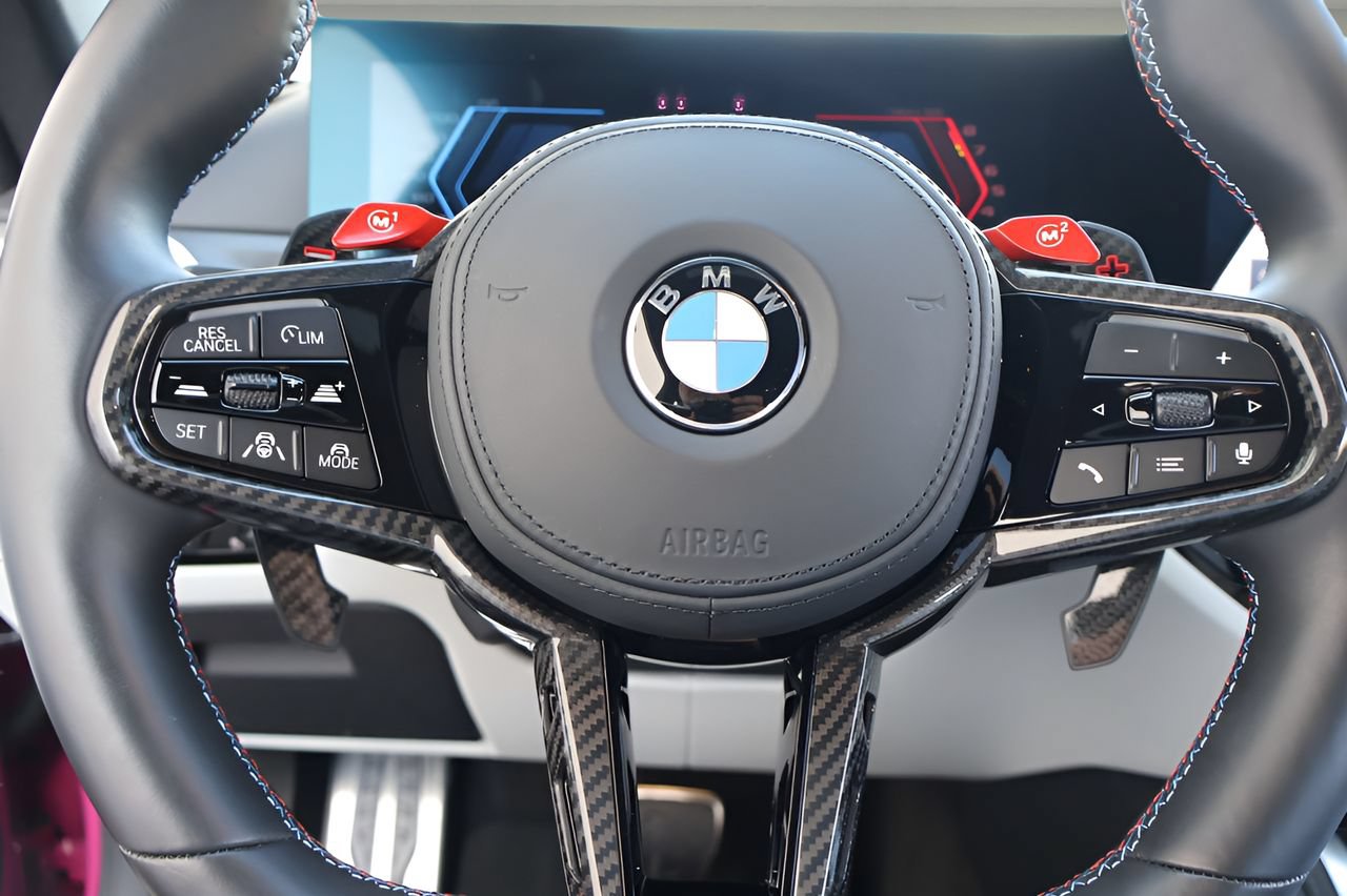 Used 2025 BMW M4 xDrive Competition AWD/4WD image 17