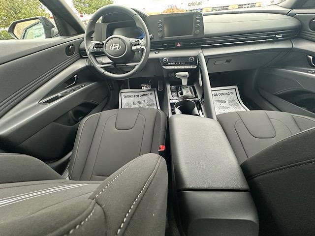 New 2026 Hyundai Elantra SEL Sport Premium image 11