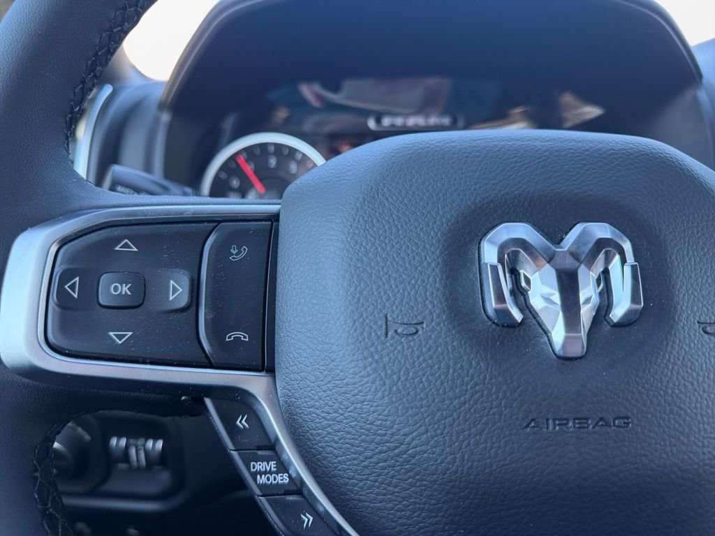 New 2026 RAM 1500 4x4 Crew Cab image 25