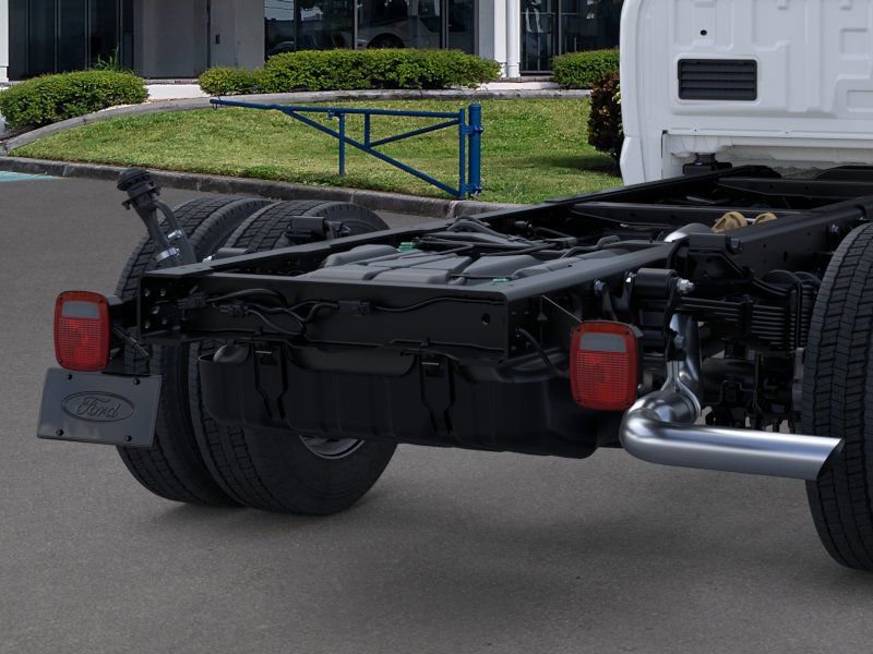 New 2025 Ford F450 XL image 21