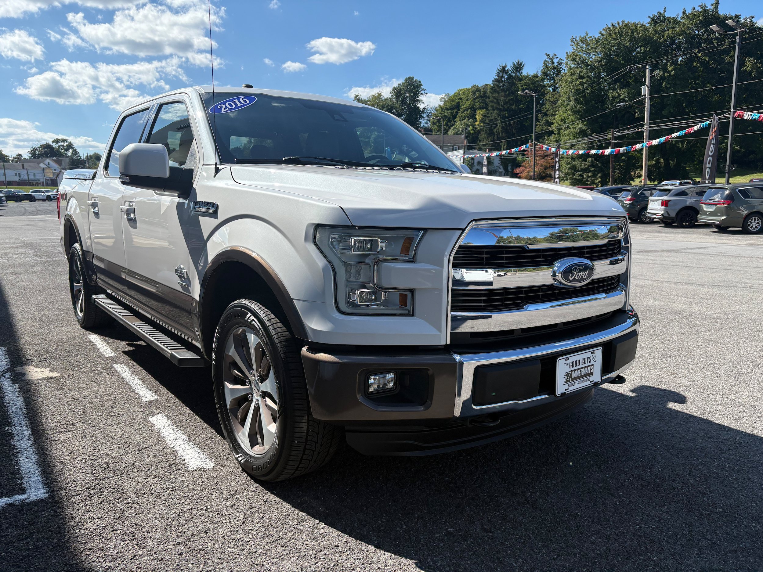 Used 2016 Ford F150 King Ranch w/ Equipment Group 601A Luxury AWD/4WD image 5