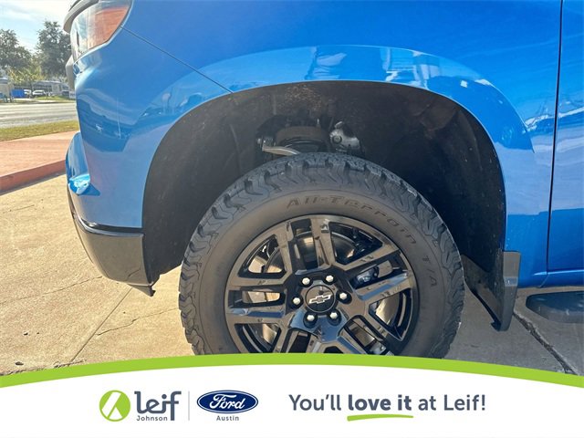 Used 2024 Chevrolet Silverado 1500 Custom Trail Boss w/ LPO, Dark Essentials Package image 23