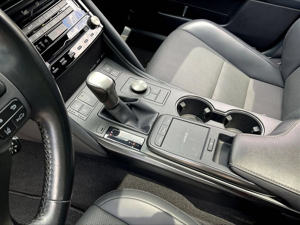 Used 2024 Lexus IS 300 w/ Premium Package RWD image 19