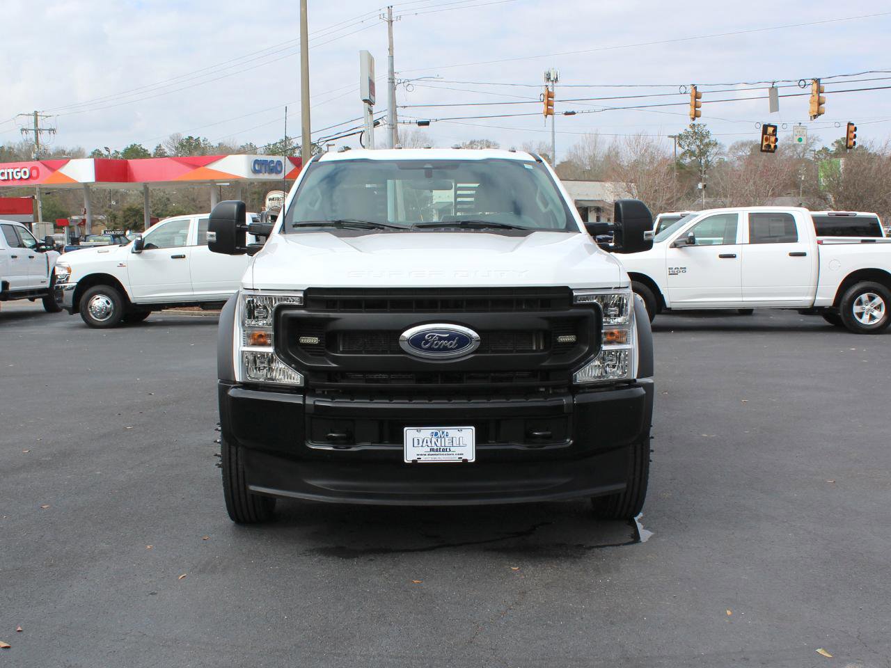 Used 2022 Ford F550 4x4 Crew Cab Super Duty w/ Power Equipment Group image 8