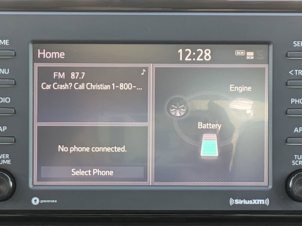 Used 2022 Toyota RAV4 XLE w/ Convenience Package image 19