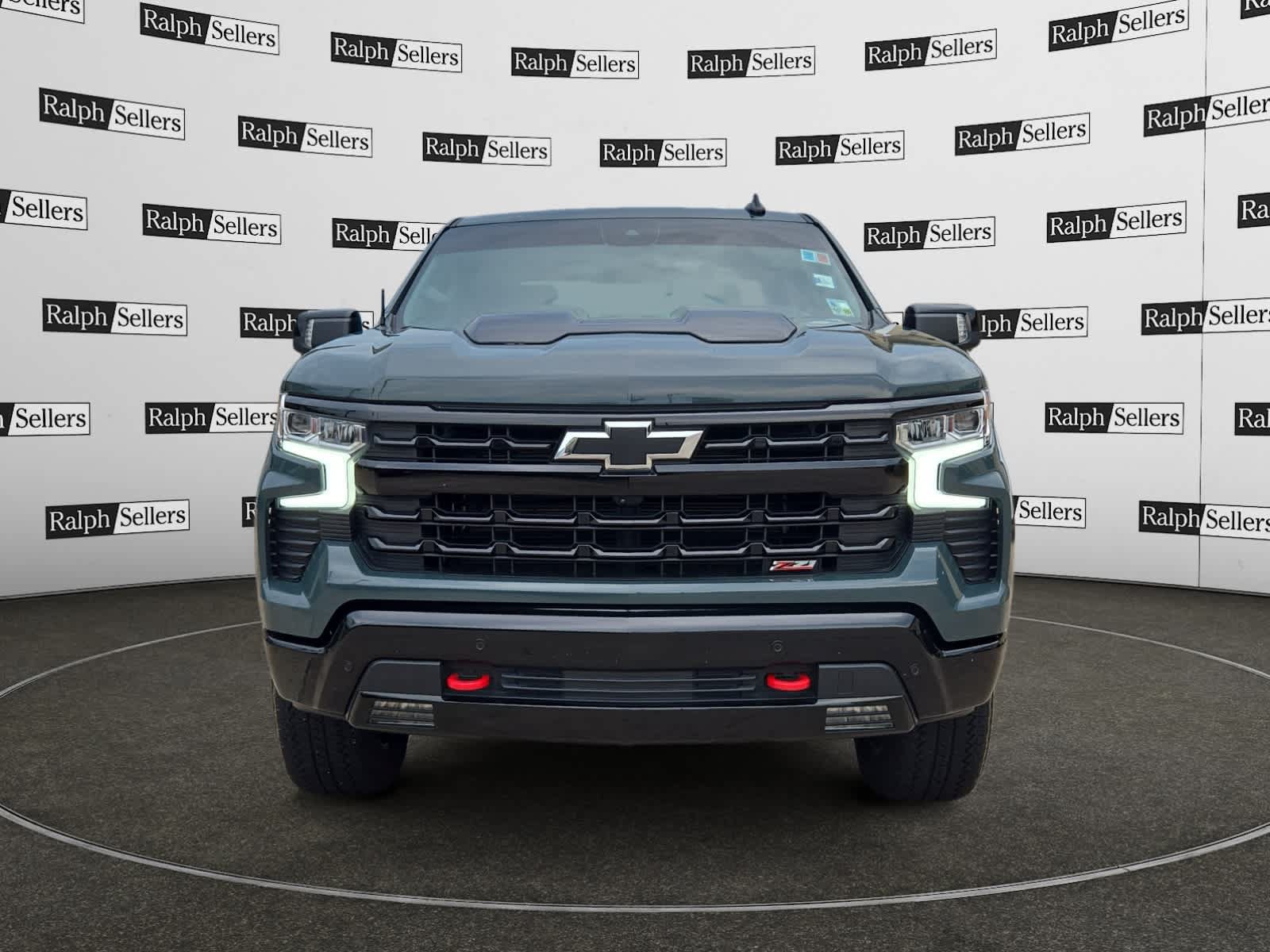 Used 2026 Chevrolet Silverado 1500 LT Trail Boss w/ LT Trail Boss Premium Package AWD/4WD image 8