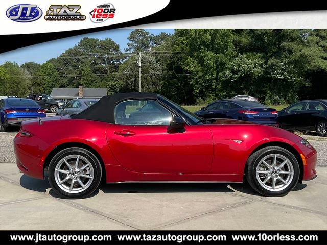 Used 2016 MAZDA MX-5 Miata Sport RWD image 8