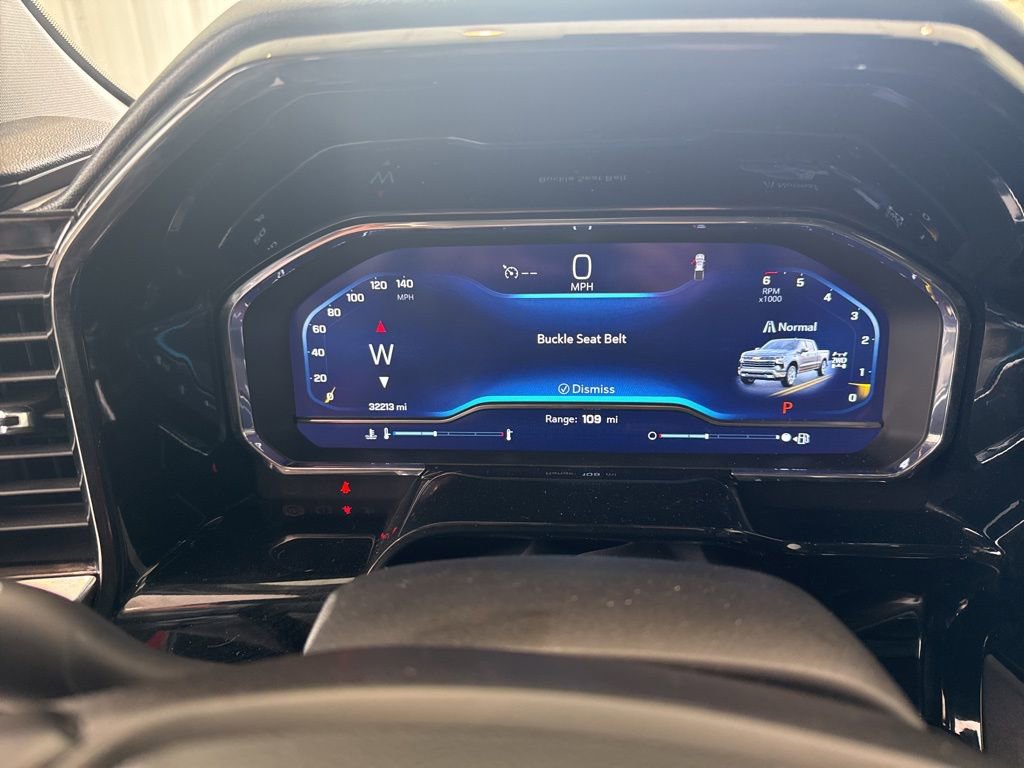 Used 2024 Chevrolet Silverado 1500 RST w/ Convenience Package II image 10