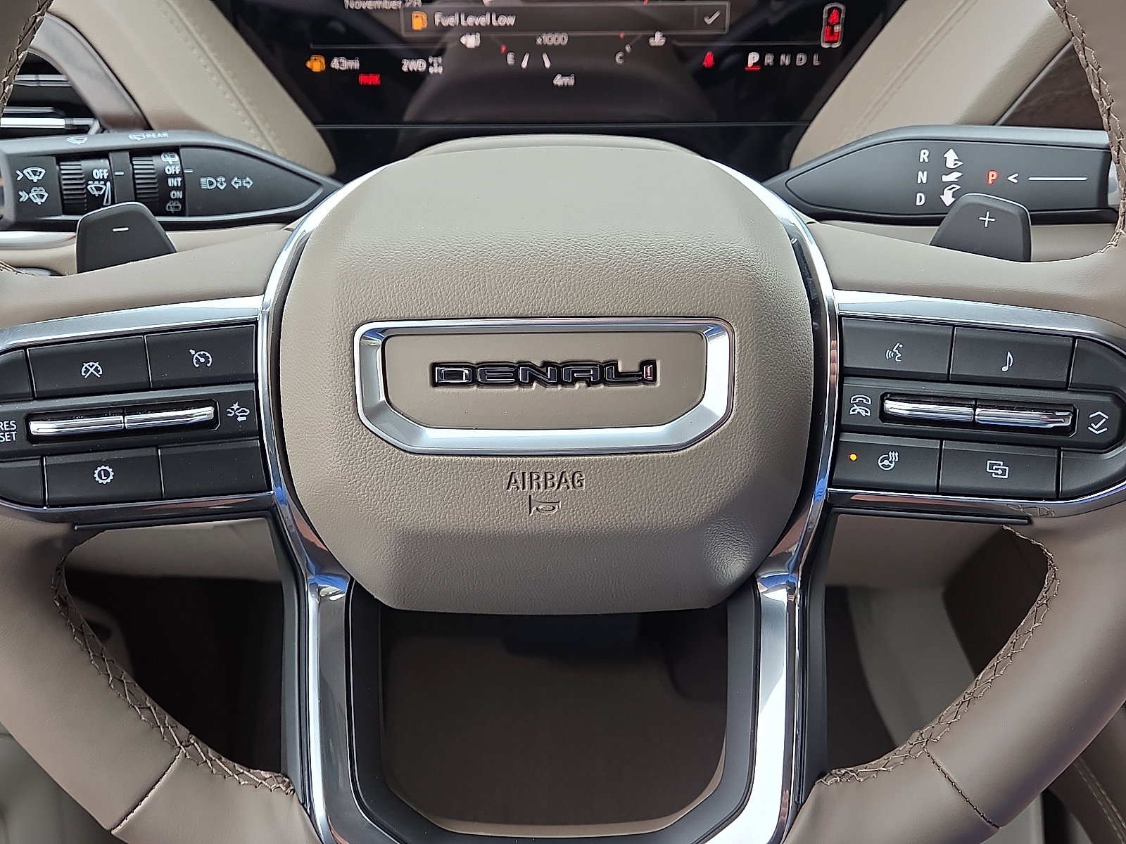 New 2026 GMC Yukon XL Denali image 12