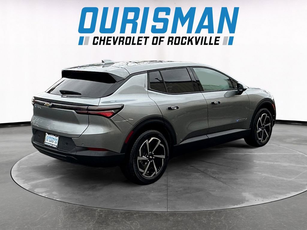 Used 2025 Chevrolet Equinox EV LT image 6
