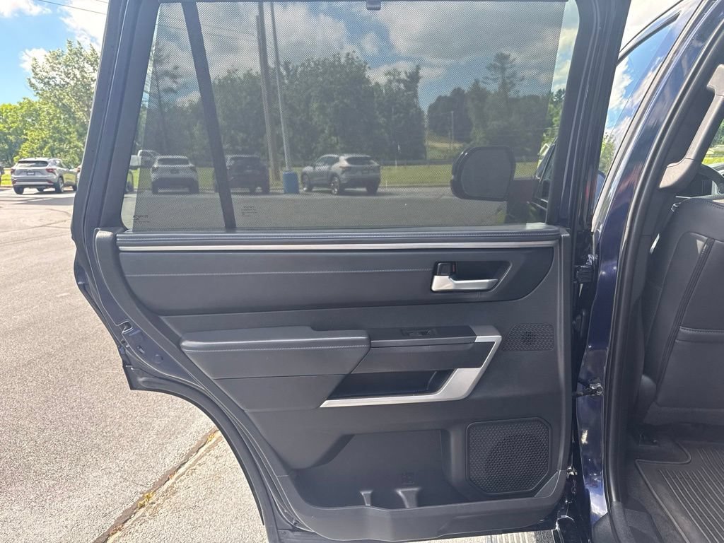 Used 2024 Toyota Sequoia Platinum AWD/4WD image 41