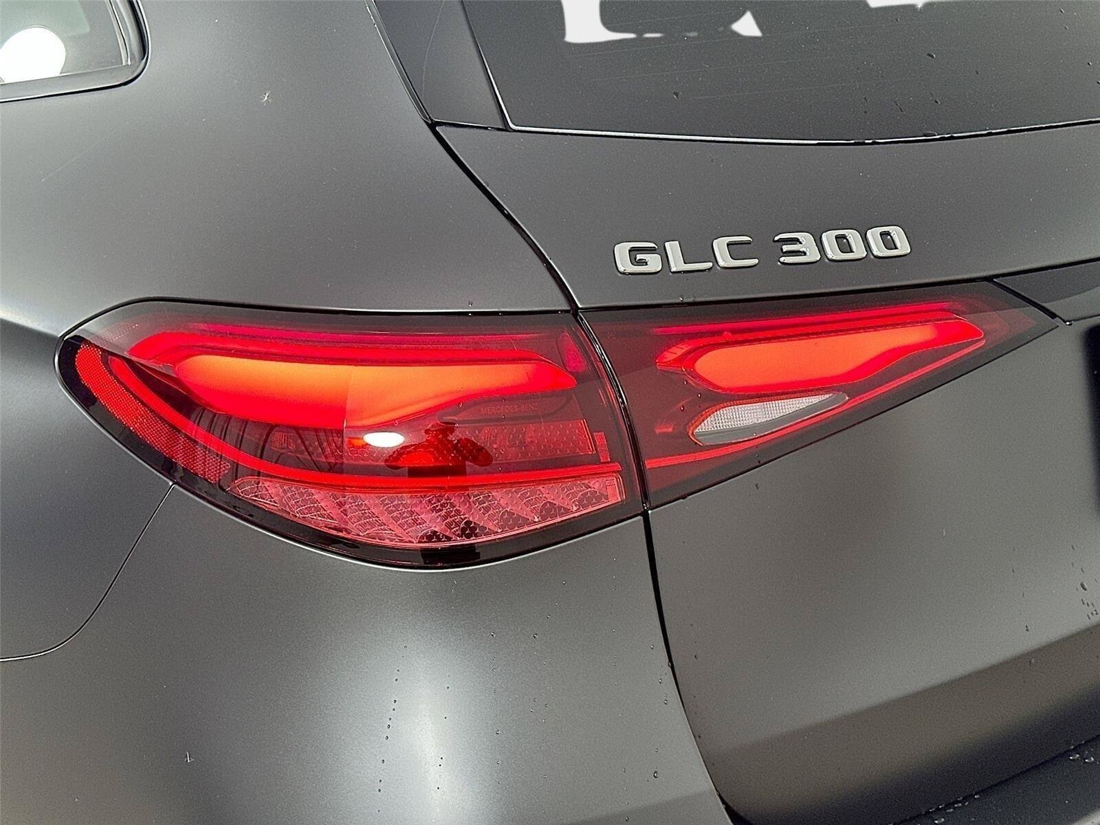 Certified 2026 Mercedes-Benz GLC 300 4MATIC image 40