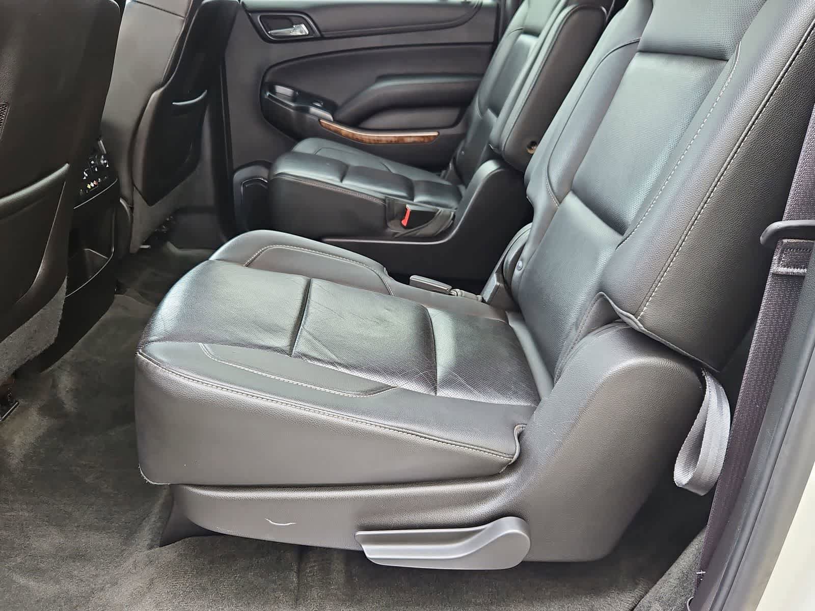 Used 2015 Chevrolet Suburban LTZ AWD/4WD image 20