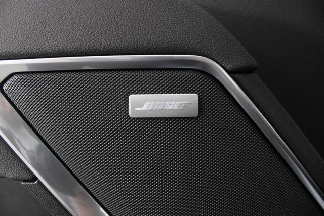 New 2026 GMC Sierra 1500 SLT image 17