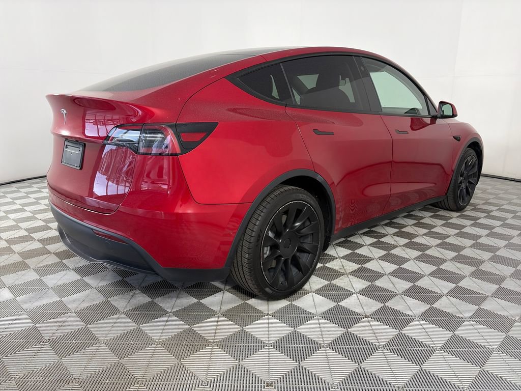 Used 2021 Tesla Model Y Long Range image 7