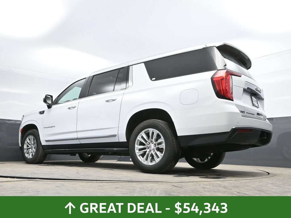 Used 2023 GMC Yukon XL SLT w/ SLT Luxury Package AWD/4WD image 45